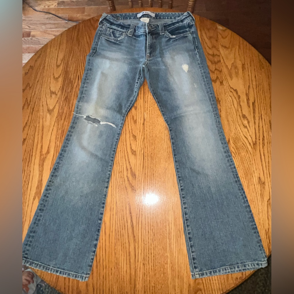 Vintage Gap curvy flare distressed jeans. 8 regular. Gently worn.